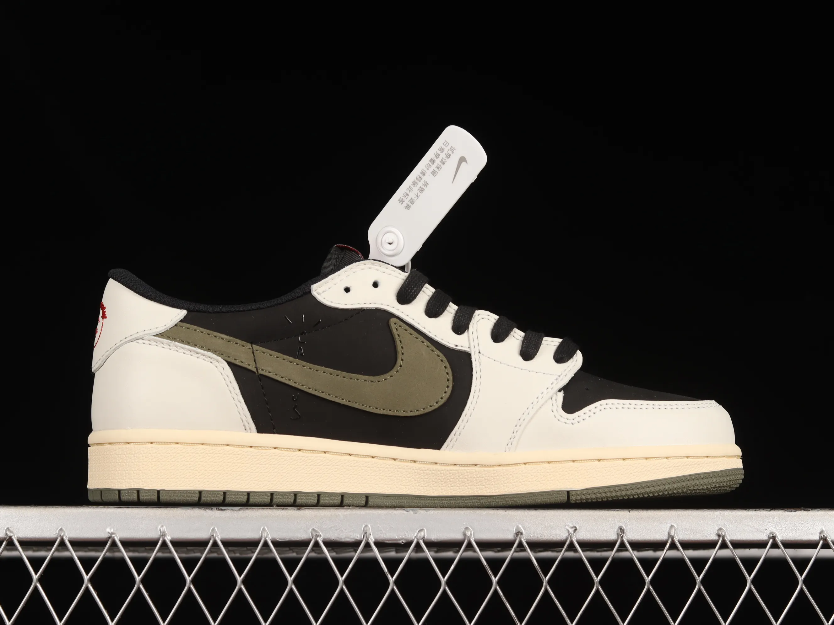 All categories Air Jordan Jordan series basketball shoes Air Jordan 1 Low Travis Scott x Air Jordan 1 Low OG AJ1 Joe 1 joint overhead hook DZ4137-106